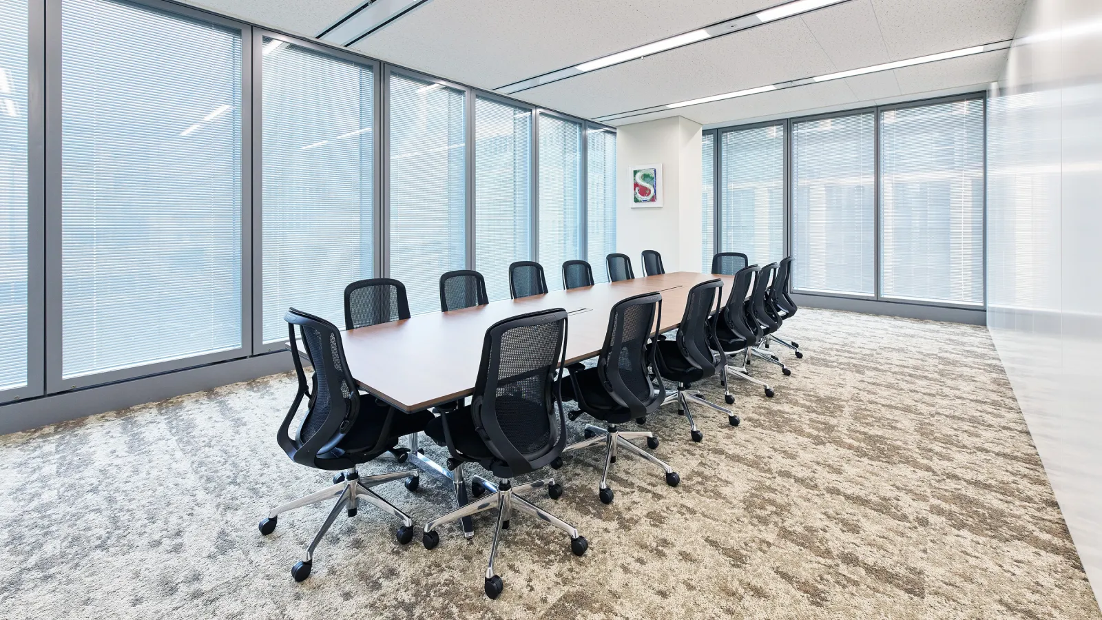 画像:大阪本社／大阪営業部 02