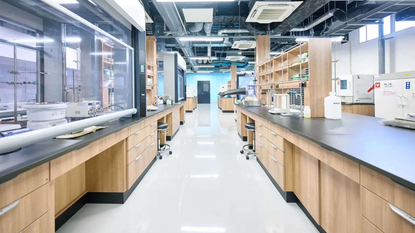 画像:次世代材料研究棟（三宝工場敷地内） 06