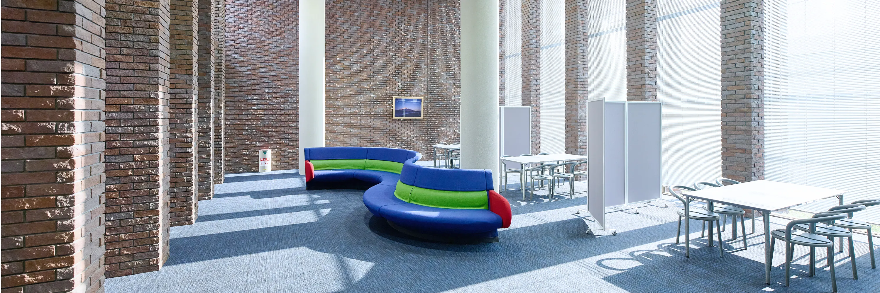 画像:会社屋内写真 02